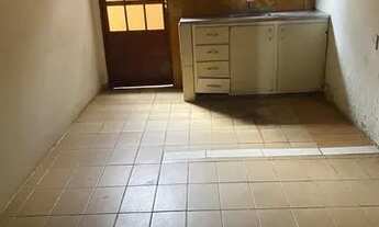 Imagem 4: URGENTE! IMPERDIVEL! Excelente casa na QR 122! Escriturada! Ao lado do metrô! Confira!