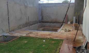 Imagem 6: Casa nova com piscina (ENTREGA EM MAIO) LT. 360M² Jd. Balneario