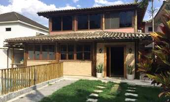 Imagem: Casa duplex para venda em Vargem Grande