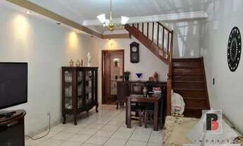 Imagem 6: Sobrado de vila com portão automático na Vila Bertioga