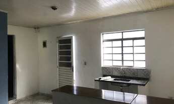 Imagem 3: Aluga-se Casa na travessa da Av. Parapuã