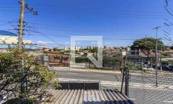 Imagem 4: Casa para Aluguel - Macedo, 1 Quarto, 39 m2