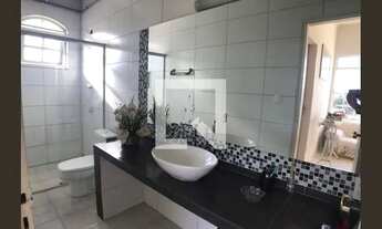 Imagem 4: Casa à Venda - Camargos, 4 Quartos, 348 m2