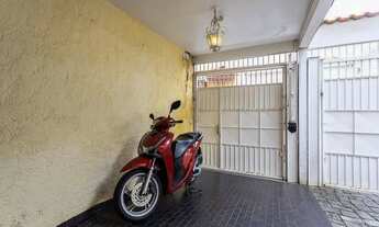 Imagem: Casa à venda com 253m², 6 quartos e 4