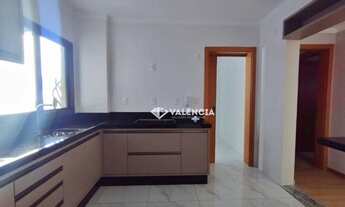 Imagem 2: Apartamento Para Alugar No Edifício São José III Com 1 Suíte + 2 Quartos Por R$2780 - Rua