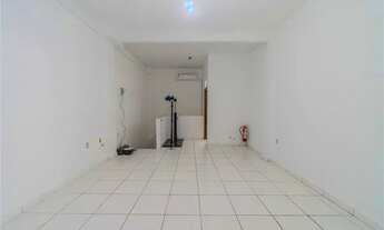 Imagem 7: Loja comercial com subsolo e elevador de carga a venda no Cruzeiro Novo quadra 505 Brasíl