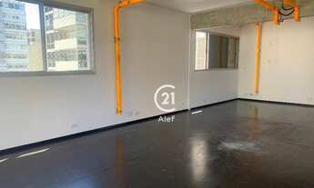 Imagem: Excelente apartamento reformado com 2 suites