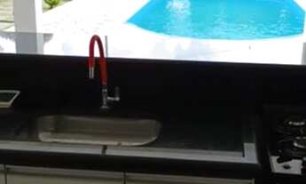 Imagem 4: Casa com picina documentada