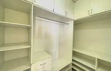 Imagem 7: Unidade à venda com varanda integrada, projetados, sala ampla, suíte master com closet e d