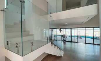 Imagem 3: Casa sobrado de 4 suítes com piscina para locacao no jardim do golfe. Perto de tudo e com