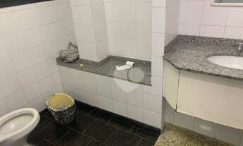 Imagem: Lopes Enjoy Aluga Casarão comercial com