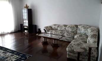 Imagem 4: Casa em Condomínio Clube, ideal para RETROFIT! OPORTUNIDADE! 364 metros quadrados com 4 do