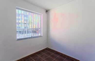 Imagem 2: Casa para aluguel tem 199 metros quadrados com 4 quartos em Santa Efigênia - Belo Horizont