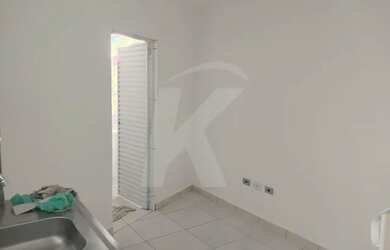 Imagem 3: Casa em condomínio com 1 quarto, cozinha e banheiro