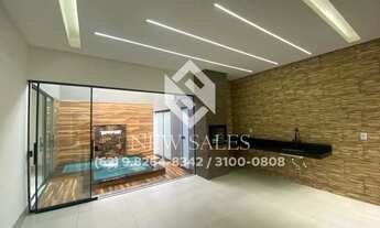 Imagem 4: Casa de Alto Padrão no Setor Monte Cristo ! 3 Quartos ! Oportunidade !