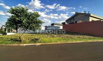 Imagem: Vende-se terreno -Esquina - no Condomínio