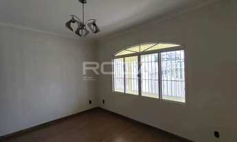 Imagem 5: Linda casa de padrão para alugar em Rancho Velho, São Carlos