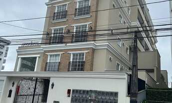 Imagem 5: Apt em prédio estilo neoclássico