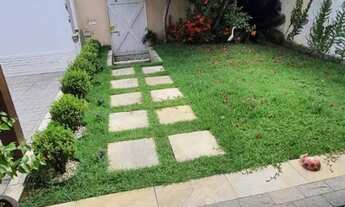 Imagem 2: Casa ampla com piscina e churrasqueira a 100m da Praia da Enseada - Guarujá