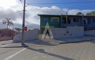 Imagem 2: Geminado de esquina no bairro Jardim Sofia, com 3 quartos, sacada e uma vaga de garagem co