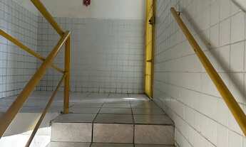 Imagem 3: Alugo apartamento para moradia/escritório no Centro, 3 quartos e 1 banheiro