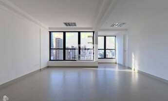 Imagem: Sala comercial à venda no Lourdes