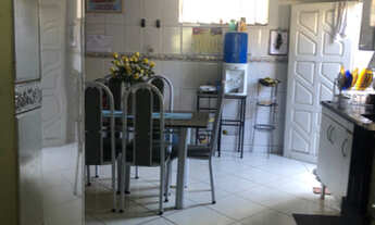 Imagem 6: Casa grande com quintal