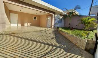 Imagem: Casa à venda no bairro Uvaranas - Ponta