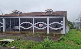 Imagem: Casa Jardim Periolo próximo Colégio Schuster