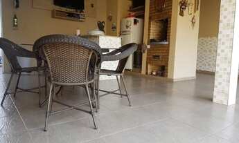 Imagem 5: Linda casa, espaçosa, quintal grande e bem localizada! Fácil acesso às Rodovias. Aceita ca