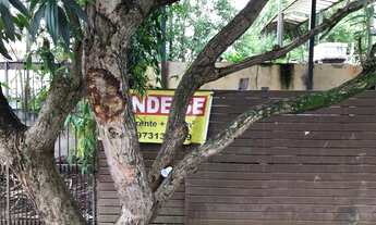 Imagem 3: VENDE - SE TERRENO MEDINDO 10,36 M² DE FRENTE, DO LADO DIREITO, DE QUEM DA RUA OLHA PARA O