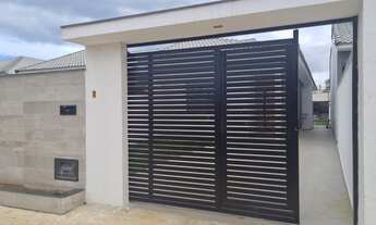 Imagem 7: Casa de 2 qts (1 suite), sala ampla, cozinha americana, área gourmet, chuveirão e garagem