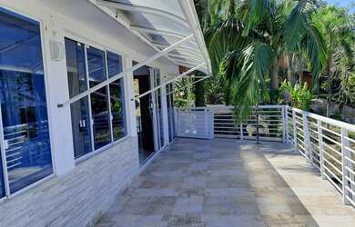 Imagem 7: Linda casa na Prainha de Guaratuba