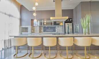 Imagem 5: Apartamento no Edificio Maison Champagnat, Mercês, 2 suítes, 2 vagas, 91m, varanda com chu