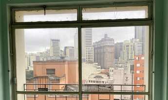 Imagem 2: Antônio de Godói perto do metro São Bento e Republica centro c varanda e portaria