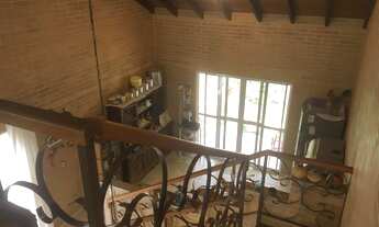 Imagem 7: Sobrado, cond. fechado Vaga Fogo, área 3.466 m2, 3 quartos, pomar, canil, arborizadaPirenó