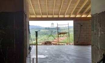 Imagem 5: Casa de condomínio para venda possui 240 metros quadrados com 3 quartos