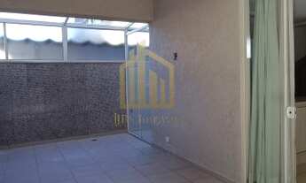 Imagem 5: Sobrado para Venda em Curitiba, Alto da Rua XV, 3 dormitórios, 1 suíte, 3 banheiros, 1 vag