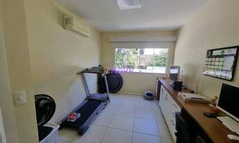 Imagem 7: Linda casa 3 quartos com ótima área gourmet, 2 vagas - Oportunidade !