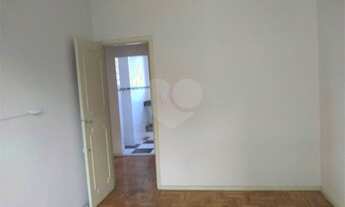 Imagem 4: Apartamento dois quartos em São Cristóvão. {VP