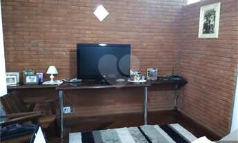 Imagem 7: Sobrado no Tremembé com 3 dormitórios, 1 suíte, sala, cozinha, edícula e 3 vagas, Estuda p