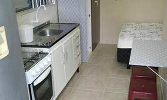 Imagem: Alugo kitnet com mobília, água, luz e