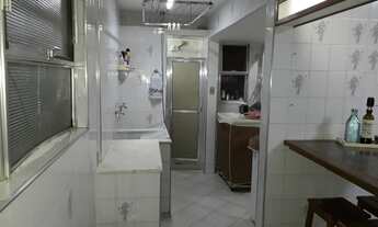 Imagem 2: Apartamento para venda possui 200 metros quadrados com 3 quartos em Boqueirão - Santos - S