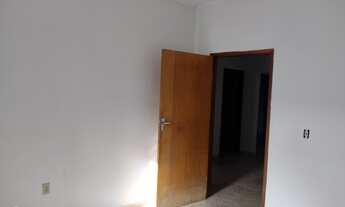 Imagem 3: Casa para aluguel com 120 metros quadrados com 3 quartos em Jardim Industriário - Cuiabá