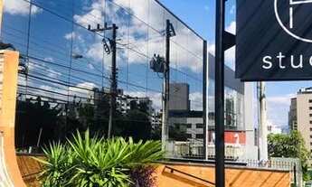 Imagem 4: Excelente studio totalmente equipado em localização