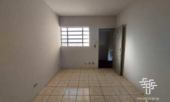 Imagem 2: Apartamento com 2 dormitórios para alugar, 60 m² por R$ 850,00/mês - Vila Galo - Americana