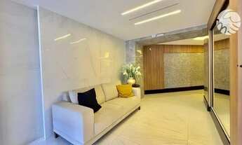 Imagem 3: Apartamento com 4 quartos e 2 vagas à venda no início da Praia do Morro em Guarapari/ ES é