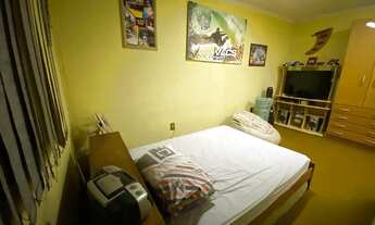 Imagem 6: Casa para venda com 184 metros quadrados com 3 quartos em Vila Andeyara - Ferraz de Vascon