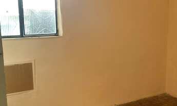 Imagem 4: Casa de vila para aluguel possui 40 metros quadrados com 1 quarto em Abolição - Rio de Jan