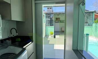 Imagem 7: Casa com 2 dormitórios, 2 banheiros, vaga de garagem coberta, Bairro Feitoria